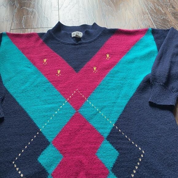 Vintage Navy 90’ s Geometric Sweater size 1X GUC - Picture 2 of 10